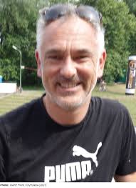 Melvyn Jones's Instagram, Twitter & Facebook