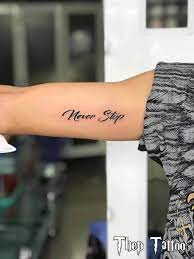 Việc sở hữu một hình xăm không chỉ giúp bạn thể hiện được vẻ đẹp của cơ thể, tăng phần quyến rũ mà còn mang nét cá tính riêng biệt, độc đáo. 81 Hinh XÄƒm Chá»¯ Ä'áº¹p Y NghÄ©a Cho Nam Va Ná»¯ Thá»±c Hiá»‡n Táº¡i Thep Tattoo Thep Tattoo