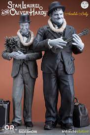Stan Laurel Oliver Hardy Stan Laurel Oliver Hardy Honolulu Sideshow Collectibles