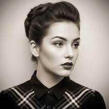 Did Jewish men ever change their name while living in Poland ? Could Icko  Lonckiewicz have become Icek Gebel?