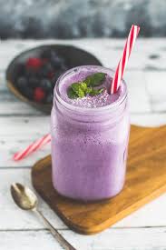 Keto Berry Smoothie Low Carb Berry Smoothie For Busy People Recipe Keto Breakfast Smoothie Low Carb Smoothies Berry Smoothie
