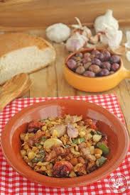 Hoy Por Aqui Llueve Bastante Y Ha Refrescado Un Dia Estupendo Para Disfrutar De Unas Riquisimas Migas De Pan Con Migas De Pan Receta De Miga Recetas De Cocina