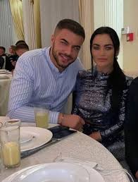 Carmen de la salciua confirmă despărțirea de culita sterp. Carmen De La Salciua A Fost Violata Batuta Si Jefuita In Noul Videoclip