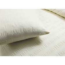 With a bedding set, it's easy to get a cohesive look from duvet cover to bed skirt. Seersucker Duvet Cover Set Luxury Stripe Bedding Set With Matching Pillowcases