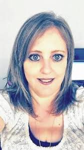 Shannon Fenner's Instagram, Twitter & Facebook