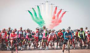 The race usually covers approximately 3,500 kilometres (2,200 mi), passing through italy and neighbouring countries such as france. Paso Al Giro De Italia 2021 El Paraiso De Los Escaladores As Com