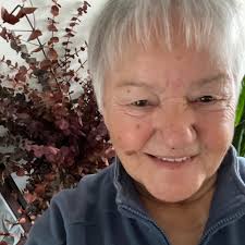 How long does it take for housing to return calls because it's over two  weeks