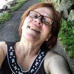 Gloria Rosenfeld's Instagram, Twitter & Facebook