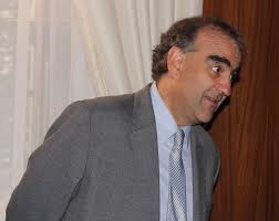 La caricatura es una forma de opinión y debe ir a los extremos': Fidel Cano