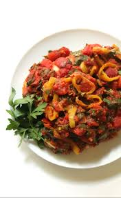 Ingredients banana peppers, water, vinegar, salt, contains less than 2% of: Banana Pepper Tomato Baked Chicken