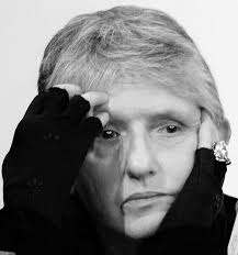 Muchas gracias Graciela Ballesteros por invitarme al grupo .saludos !!