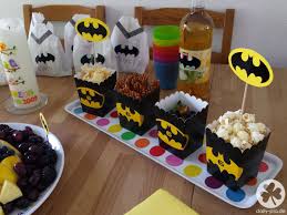 Batmans Geburtstag Die Ganze Geschichte Superheld Geburtstagsfeier Superhelden Geburtstag Spiele Geburtstag