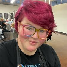 Sarah Farran (@ur.favorite.hair.stalker) • Instagram photos and videos