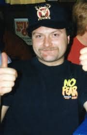 Robert Sass's Instagram, Twitter & Facebook