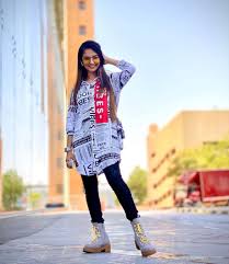 Anushka Sen Wallpaper Anushka Sen Neha Kakkar Anushka Sen Wallpaper Anushka Sen Neha Kakkar Bollywood singer and indian idol 12 judge neha kakkar is all set to marry punjabi singer rohanpreet singh on october 24 in delhi. anushka sen neha kakkar