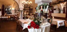 Ihre suche nach restaurant riedenburg ergab 9 treffer Home Hotel Restaurant Gasthof Zur Post Riedenburg Restaurant Hotel Gasthof Post Riedenburg