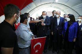 Saat 16.00'da başlayacak program için tüm hazırlıklar tamamlandı. Bmnyqjjcb0jihm