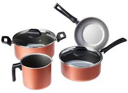Produto leve, prático e bem resistente, ideal para usar no dia a dia, quando se precisa preparar aquela receita maravilhosa! Jogo De Panelas Aluminio 4 Pecas Clove Cobre Brinox Bri 632