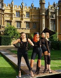 Twitter littlemix instagram littlemix more great videos here smarturl.it/littlemixvevo subscribe to little mix on vnclip: Pin By Irem On Little Mix Little Mix Outfits Little Mix Girls Little Mix Singers