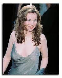 The only way to spend a tuesday evening in derbyshire, transport yourself to orkney with @erlandcooper. Ss2952768 Movie Picture Of Emily Watson Buy Celebrity Photos And Posters At Starstills Com