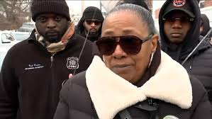 Exclusive: Grieving mother pleads for help finding those responsible for  killing her son, Queens correction officer in 2020