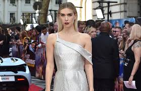Uma viagem dramática através de um. Vanessa Kirby Exhilarated Filming Pieces Of A Woman People Columbustelegram Com