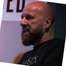 Mark Earnshaw Email & Phone Number