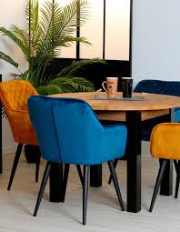 Table A Manger Ronde Bois Massif 110 150 Loundge Avec 1 Allonge Salle A Manger Table Ronde Table A Manger Ronde Table A Manger