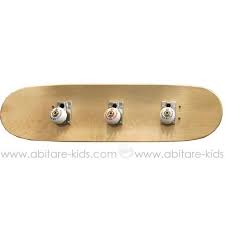 Patere Skate 3 Roues By Lecons De Choses Porte Manteaux Mural 29279265 Porte Manteau Mural Boule De Crochet Porte Manteaux