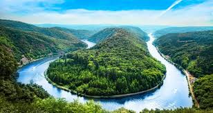 Saarland's state capital may fall under the average tourist's radar, but with its fascinating mix of industrial history and splendid former royal residences, saarbrücken still exerts considerable charm. Ausflugsziel Saarland Travelcircus Urlaubsziele