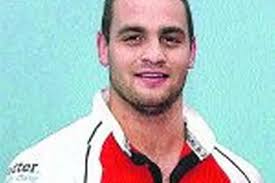 Shaw signs up number nineteen