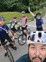 Field reports from the trenches of Hell. The descent to Hell's depths in  the Singapore edition of A Day in Hell began under the cover of darkness  taking