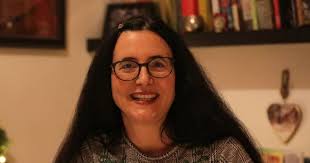 Solinger lesen in acht Sprachen am Telefon vor