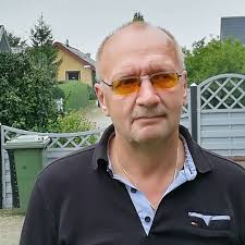 Er der gode forslag til en campingplads, hvor man kan fejre nytår uden  raketter, da vi har hund med?🐕‍🦺jeg slår også op i hundegruppen