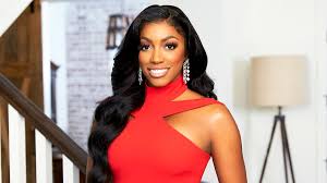 However, it's hard to know the exact specifications of porsha's newest engagement ring. Pregnant Rhoa Star Porsha Williams Is Engaged To Dennis Mckinley