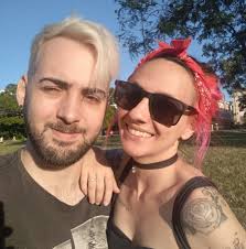 Carolina Ravassa: The Hispanglosaxon