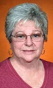 Edna Gamble's Instagram, Twitter & Facebook