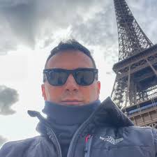 Is it possible to use a DJI Neo camera to record a conference by placing it  somewhere?