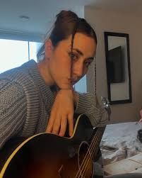 Nada ha pasado, como en estas fotos. Tan solo el proceso de imaginar,  crear, esperar, cosechar y repetir 🪻🪻🪻