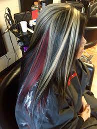 Chunky Blonde Highlights With All Over Black And A Red Halo Chunky Blonde Highlights Hair Color Pictures Blonde Hair Color