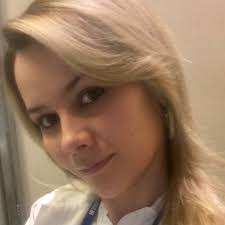 Paula Enz's Instagram, Twitter & Facebook