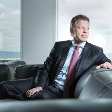 Große unterschiede gibt es bei den einzelnen instituten nicht. Deutsche Bank Bosse Sewing Und Schenck Eine Neue Generation Banker Der Spiegel