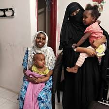 Satu lagi pepatah yang segar dialah tangan yang menghayun buaian itu boleh menggoncang dunia. Wanita Melayu S Pura Ini Bantu Lebih 500 Pelarian Asing Yang Hidup Serba Daif Berita Mediacorp