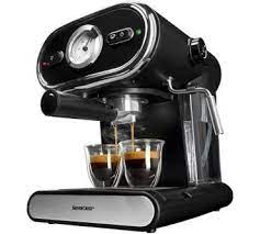 Nespresso produces a variety of coffee and espresso machines, including compact models for those with limited counter space and bundles with milk. Lidl Silvercrest Espressomaschine Sem 1100 B3 Test Testberichte De
