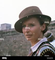 80s barbara hi-res stock photography and images