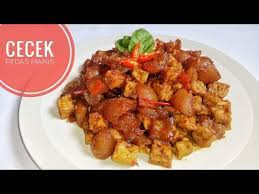 Sajian ayam goreng bumbu pedas manis yang gurih adalah hidangan utama yang enak. Resep Cecek Pedas Manis Khas Bumbu Jawa Mantul Tenan Youtube