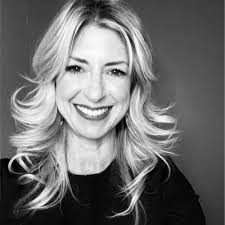 It feels so surreal, but in 2 weeks I'll be leaving ArtTable and  celebrating 1 year & 1 week