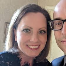 Lorraine Lott's Instagram, Twitter & Facebook