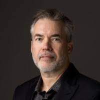 Glynis Jones's Instagram, Twitter & Facebook