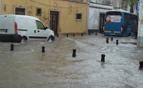 43 inundações, quedas de árvores e de estruturas em lisboa. Algarve Tem 5 Zonas Com Alto Risco De Cheias